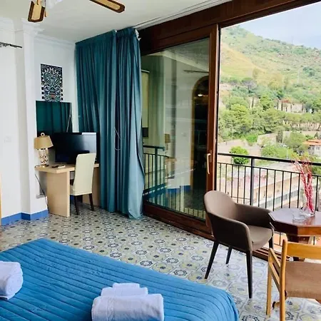 A Picco Sul Mare * Taormina